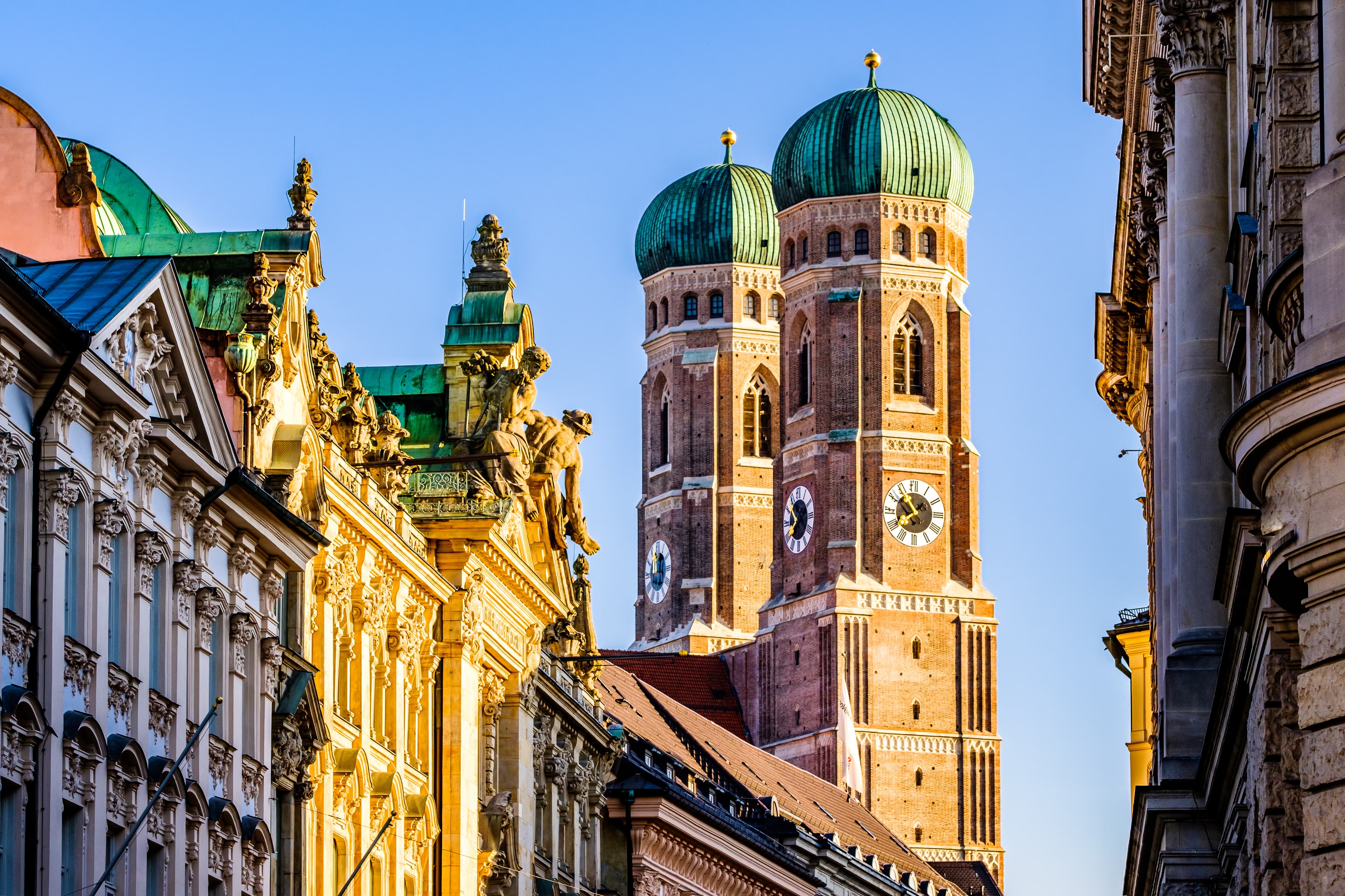 Altsysteme in München Schritt für Schritt erneuern